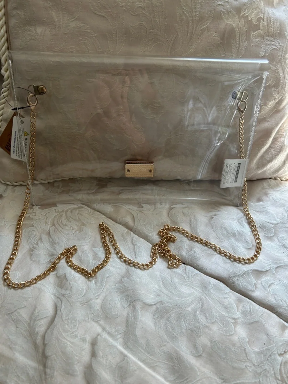 NWT. Clear Vinyl Crossbody Stadium Bag with Removable Gold Chain Strap
